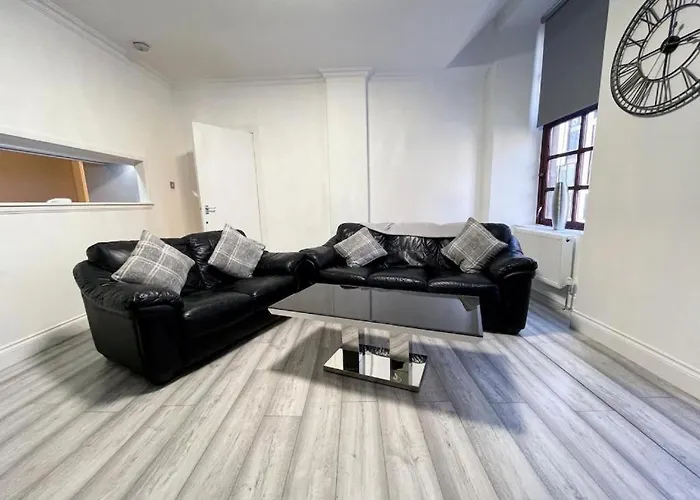 2 Bed Apartment In City Centre!